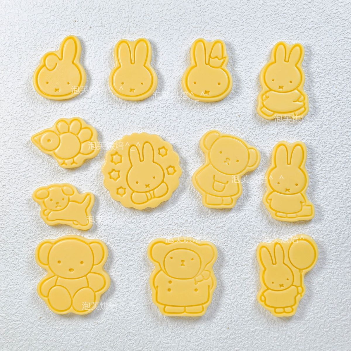 Unique Tech Accessories - Niedliche 3D-Presskeksform mit Miffy-Muster, wiederverwendbares Backwerkzeug,
